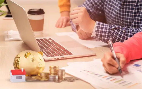 鲍汁捞饭和黄焖捞饭哪个